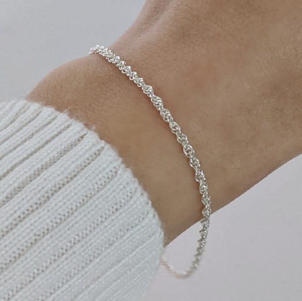 Pulsera tourbillon 35 mano