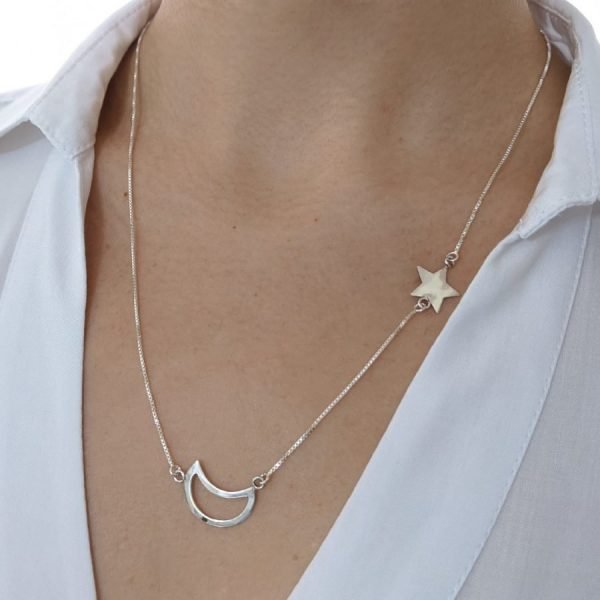 collar luna y estrella cuello 2