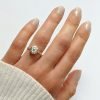 Anillo flor M3 mano