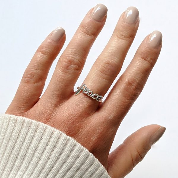Anillo peace paz mano