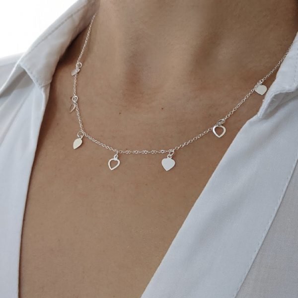 Collar 7 corazones cuello