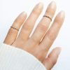 anillo midi puntos mano