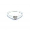 anillo corazón de cristal