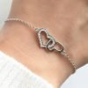 pulsera dos corazones cristal