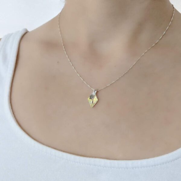 Collar Swarovski rombo