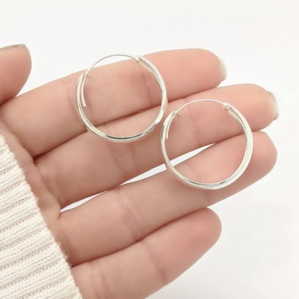 Aros argollas media caña