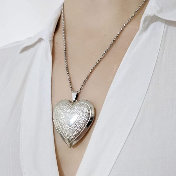 Relicario corazón acero