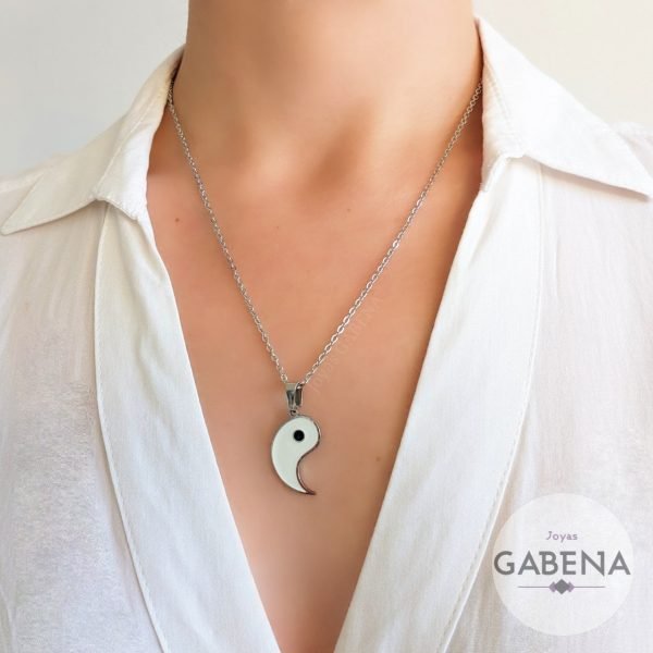 collar yin y yang acero quirúrgico