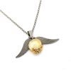 Collar snitch dorada Harry Potter