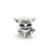 charm baby yoda plata