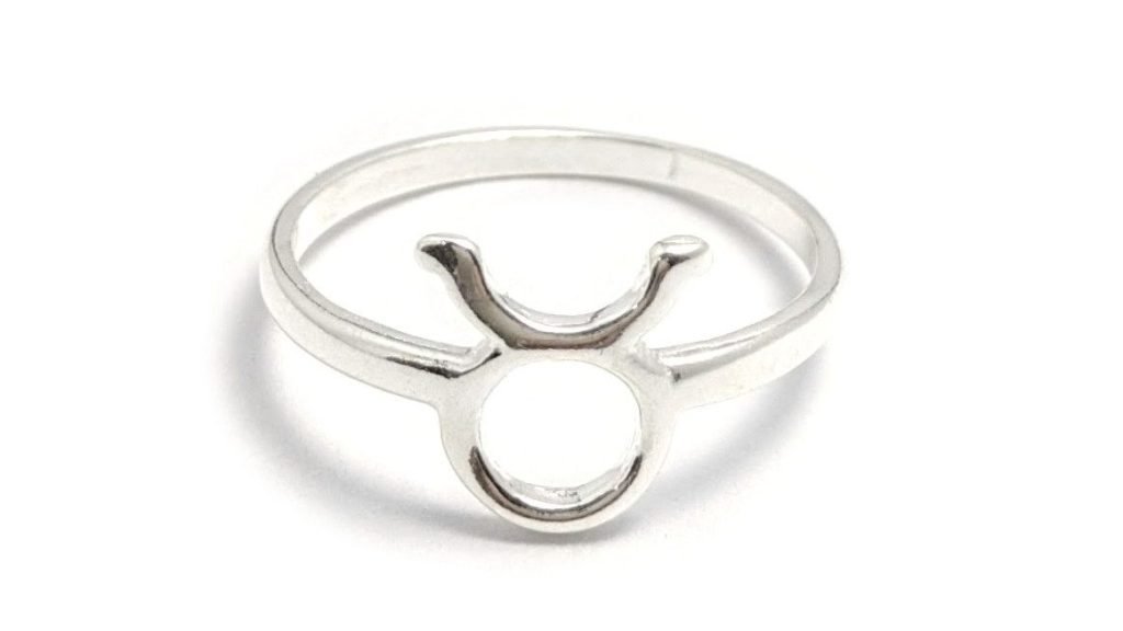 Anillo tauro plata