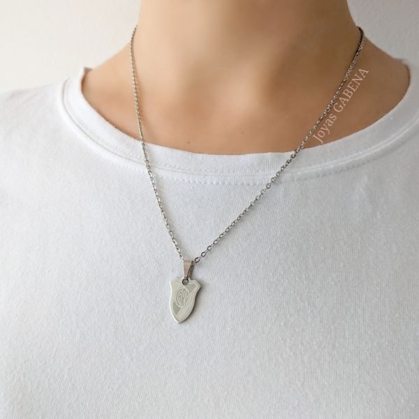 collar escudo river plata acero quirurgico