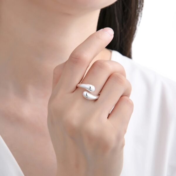 Anillo Inflado Gotas Regulable Plata 925