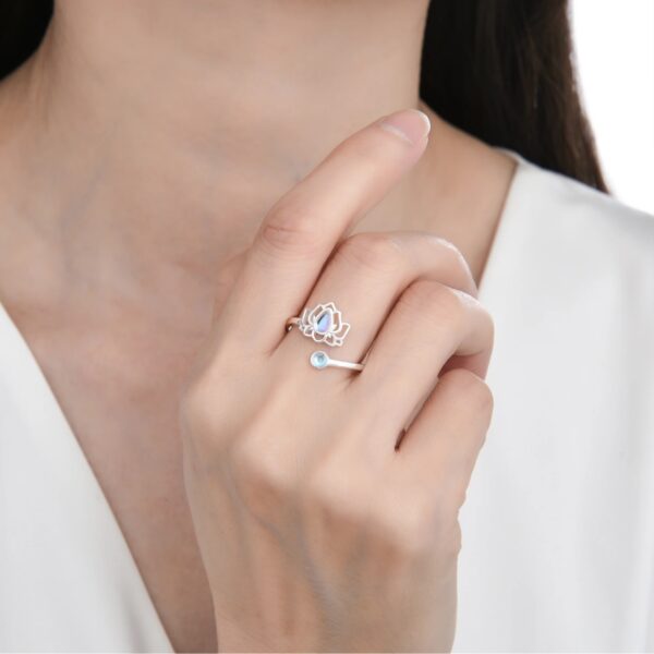 Anillo Flor De Loto Regulable Nacar Plata 925 2