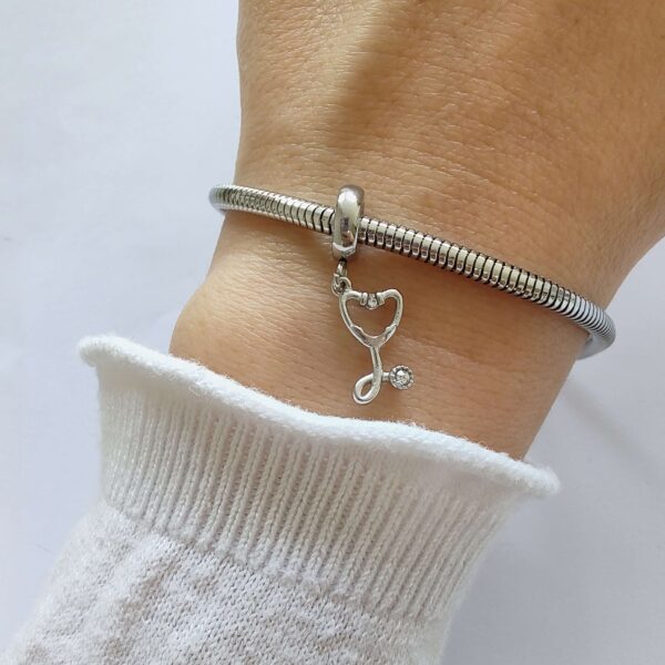 dije Charm Estetoscopio Acero Quirúrgico Plateado