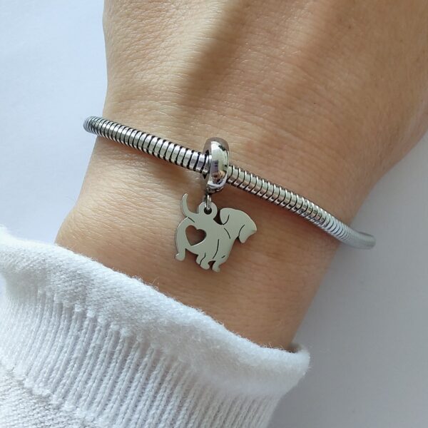 Dije Charm Perro Salchicha Corazon Acero Quirúrgico Plateado