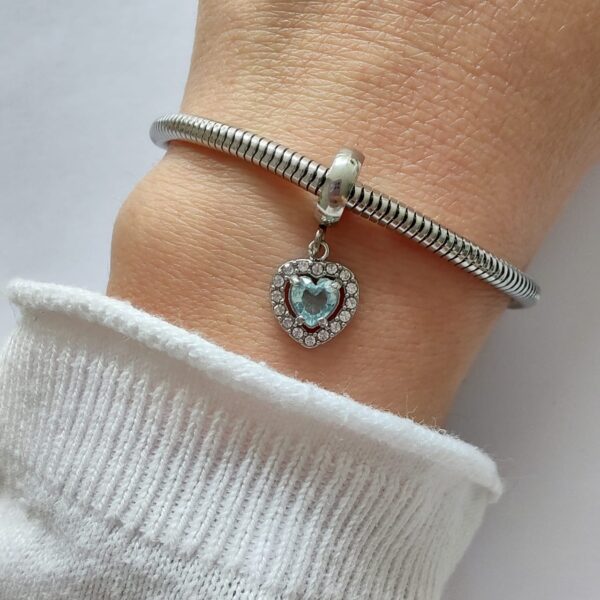 DCHA-28 Dije Charm Corazon Cristales Acero Quirúrgico Celeste claro