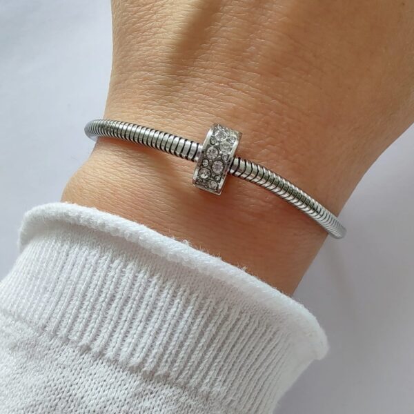 DCHA-86 Dije Charm Dona Stopper Cristales Acero Quirúrgico Blanco