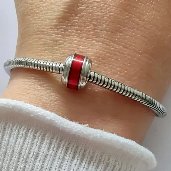 Dije Charm Dona Separador Cristal Acero Quirúrgico Bordó